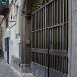 Domus Anticaglia By Domusextra Apartamento *