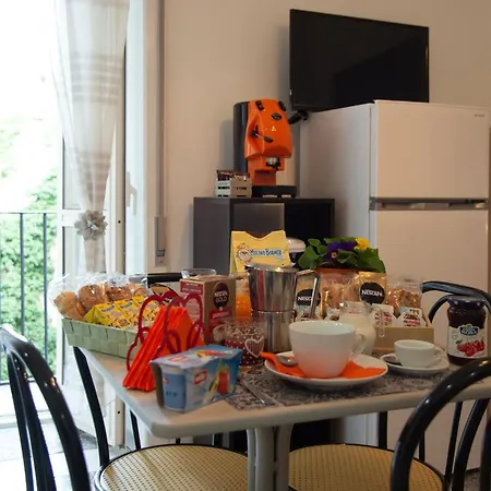 Domus Anticaglia By Domusextra Apartment *