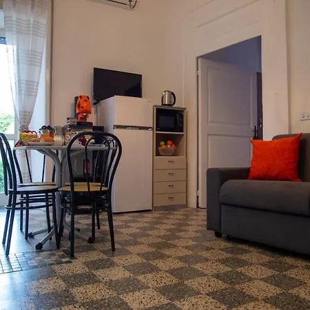 Domus Anticaglia By Domusextra Apartman Nápoly