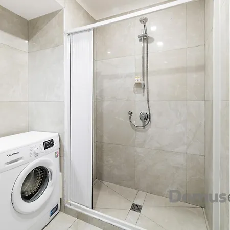 Domus Anticaglia By Domusextra Apartment *